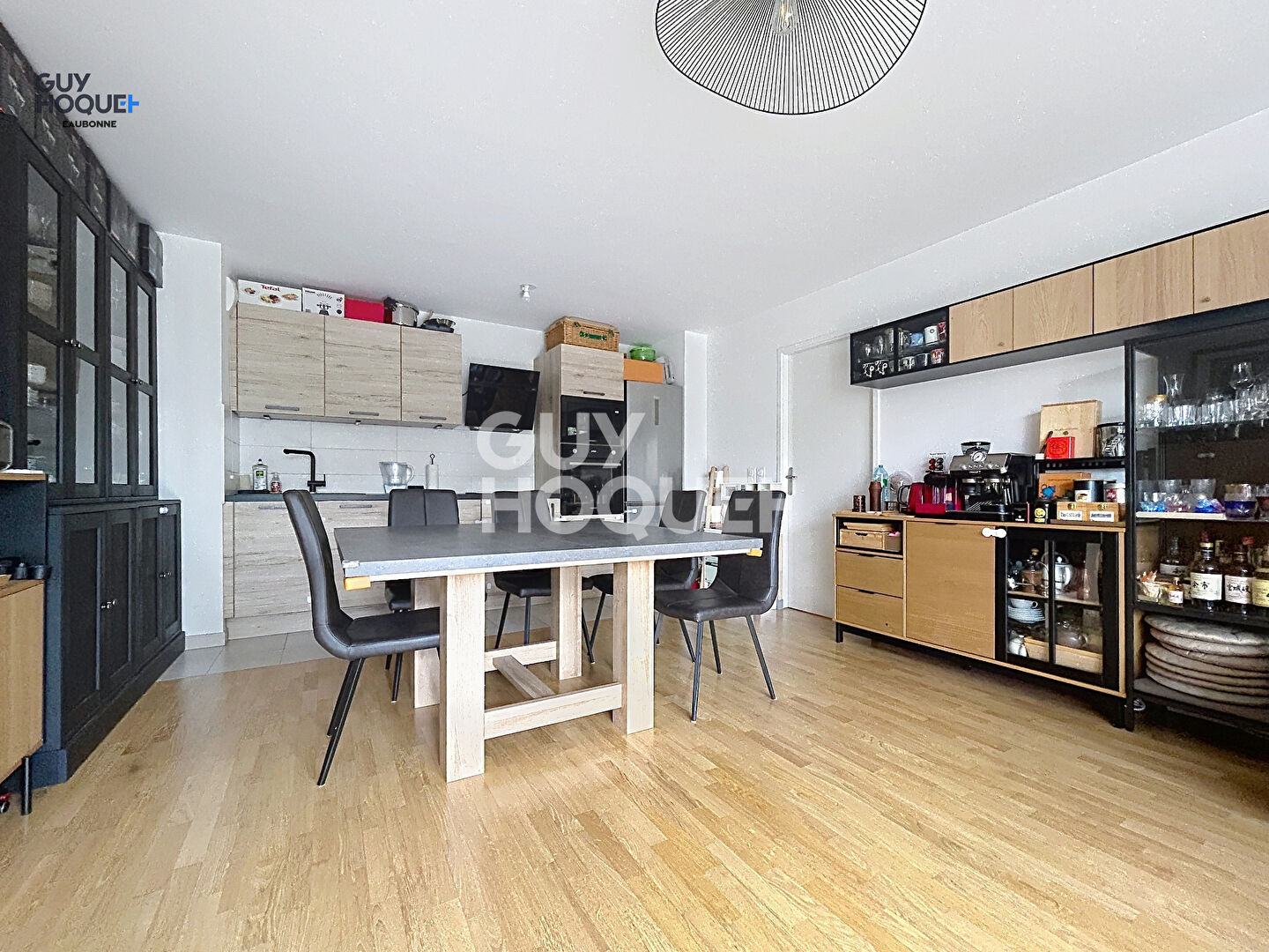 5 min GARE ERMONT-EAUBONNE - Résidence "LE MAJESTIK" -  Appartement 3 pièces- 2 chambres 63.73m² avec 2 places de parking + balcon