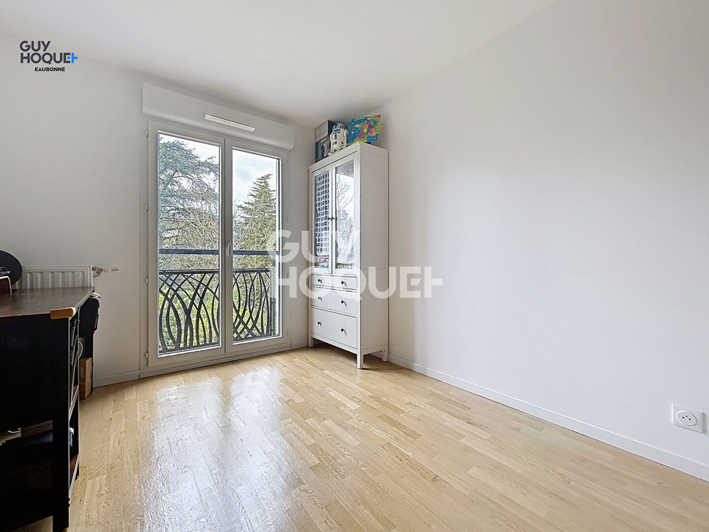 5 min GARE ERMONT-EAUBONNE - Résidence "LE MAJESTIK" -  Appartement 3 pièces- 2 chambres 63.73m² avec 2 places de parking + balcon