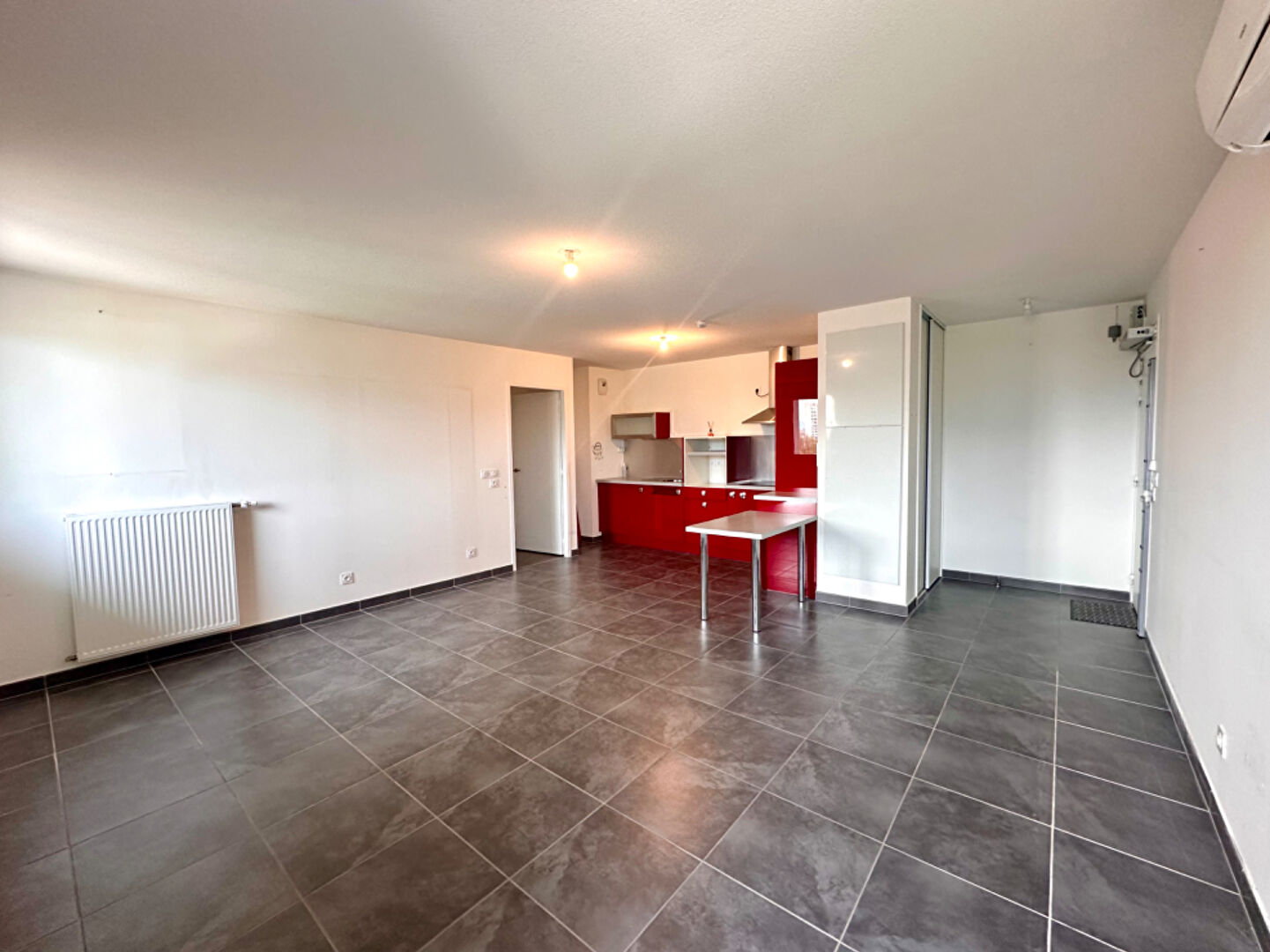 Appartement F3 (67 m²) Terrasse Garage en vente à ECHIROLLES