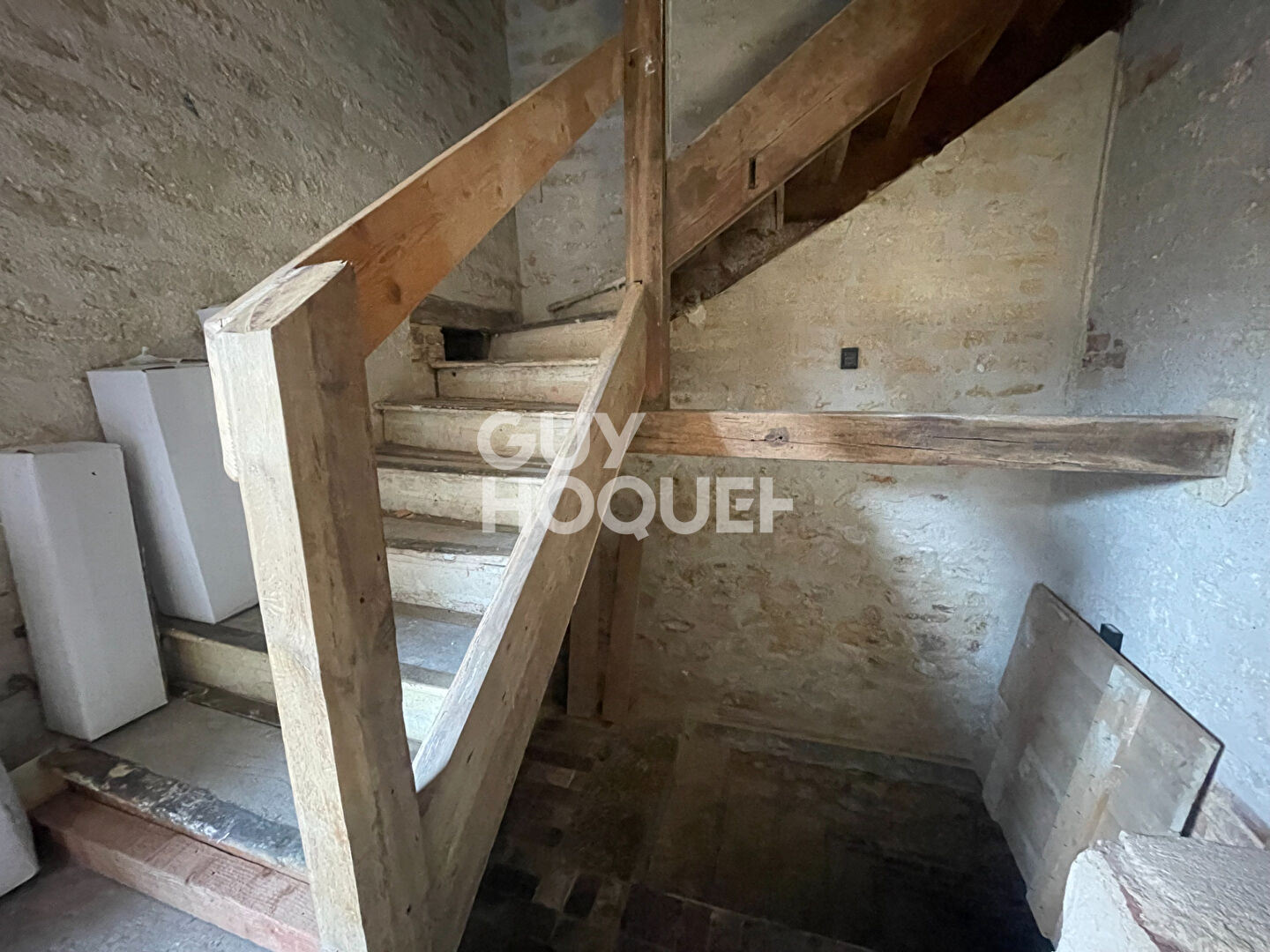 Maison à rénover au Mesnil-sur-Oger