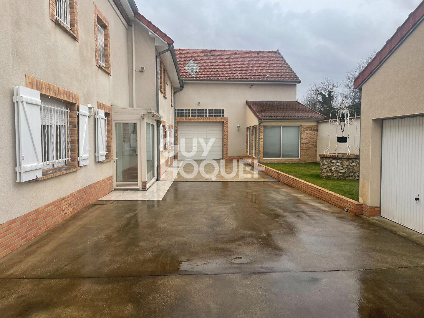 Maison  à Vendre à Chouilly - Référence 6121DP