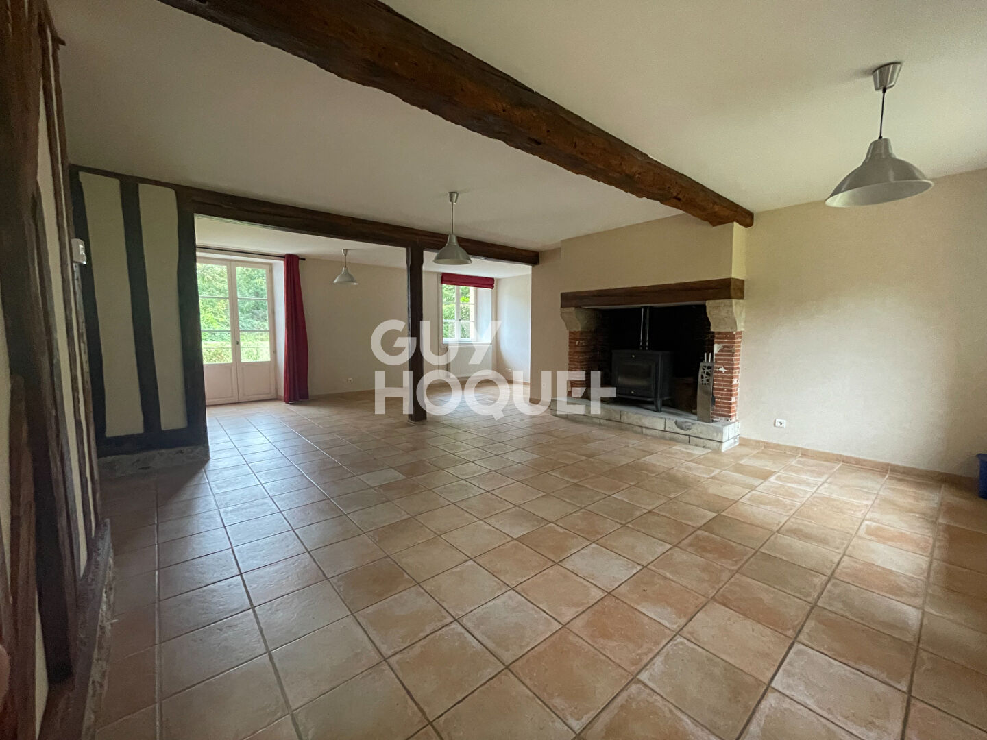 À louer - Charmante maison avec vue sur lac à Juvigny (51)