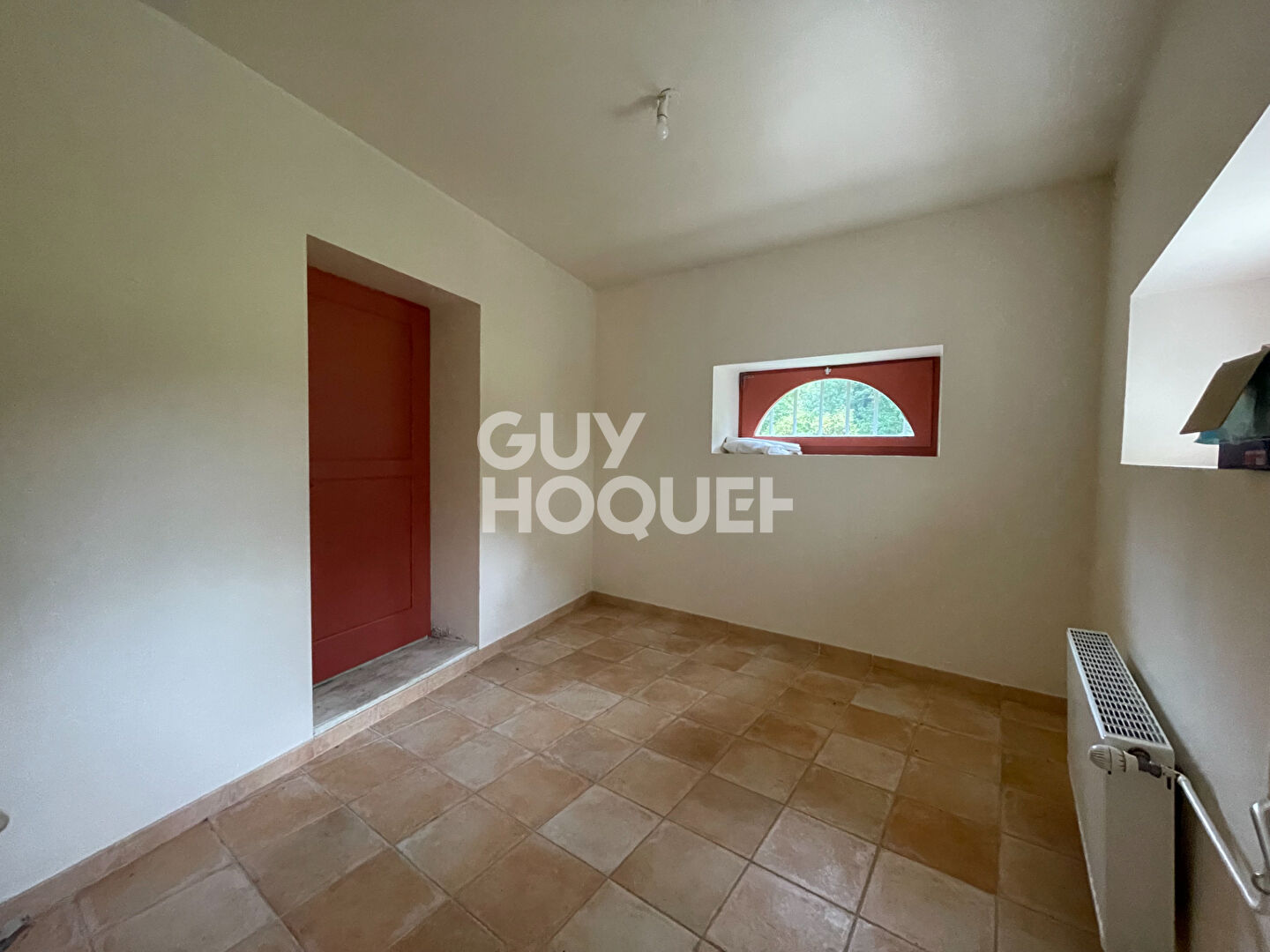 À louer - Charmante maison avec vue sur lac à Juvigny (51)