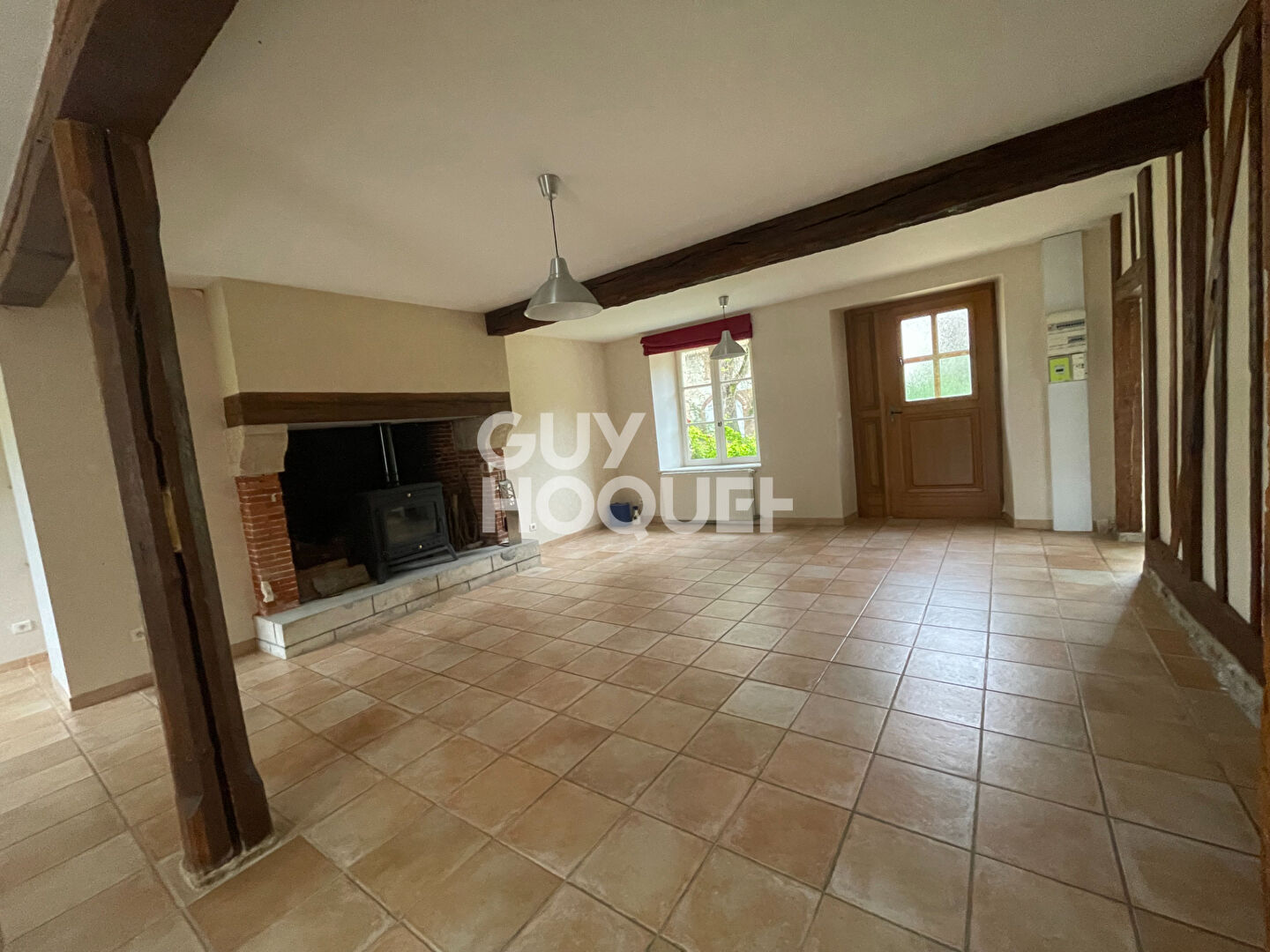 À louer - Charmante maison avec vue sur lac à Juvigny (51)