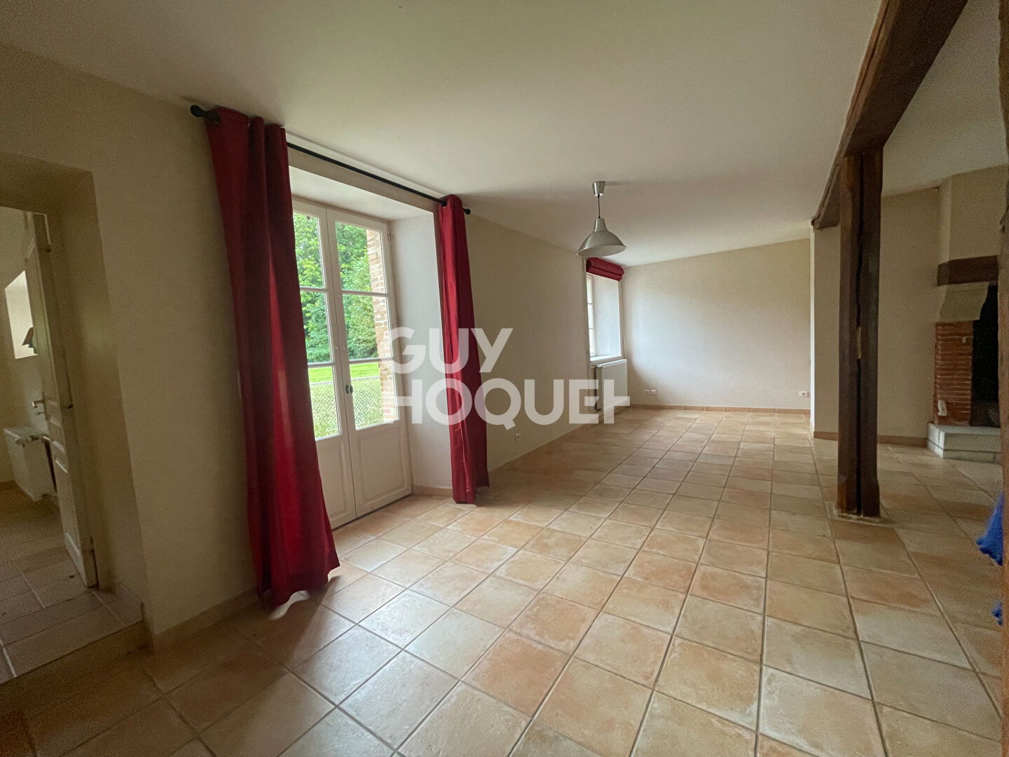 À louer - Charmante maison avec vue sur lac à Juvigny (51)