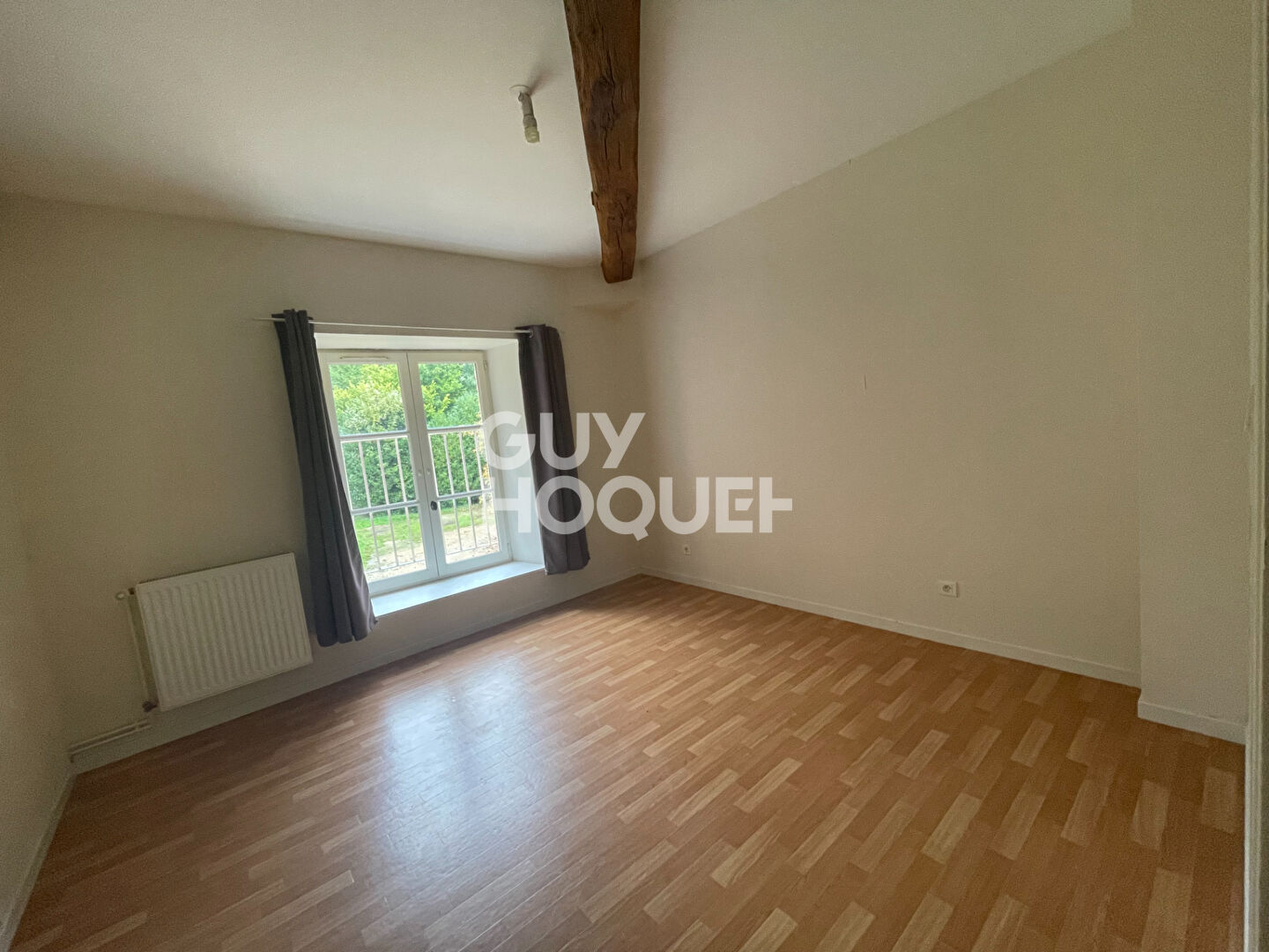 À louer - Charmante maison avec vue sur lac à Juvigny (51)