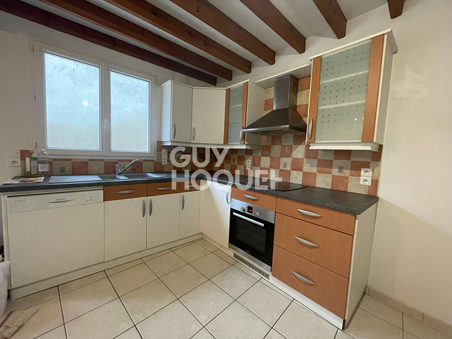 Maison 3 pièces d'une surface habitable de 78 m² à louer à AMBONNAY (51150).