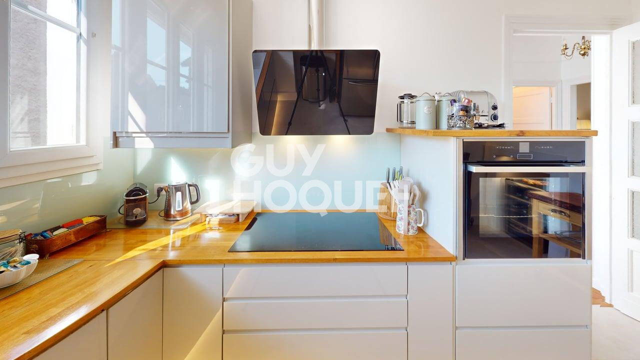 Demeure de charme avec studio indépendant  Épernay secteur Piscine