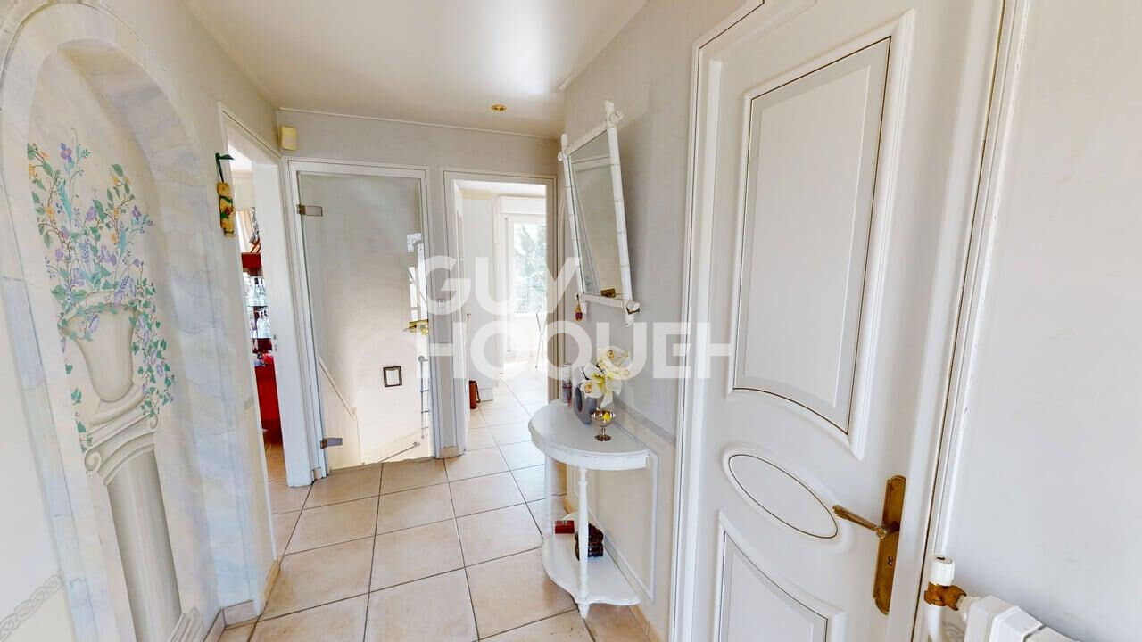 Maison de plain pied  spacieuse à vendre à Loisy en Brie - Réf 6143