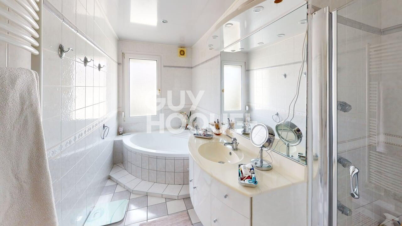 Maison de plain pied  spacieuse à vendre à Loisy en Brie - Réf 6143