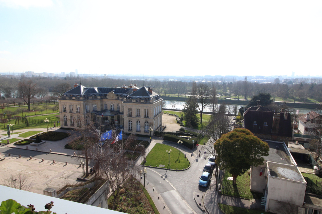 A LOUER - EPINAY-SUR-SEINE - APPARTEMENT - 5 PIECES - 85 m²