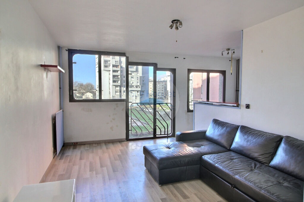 Vente d'un appartement F3 à VILLETANEUSE