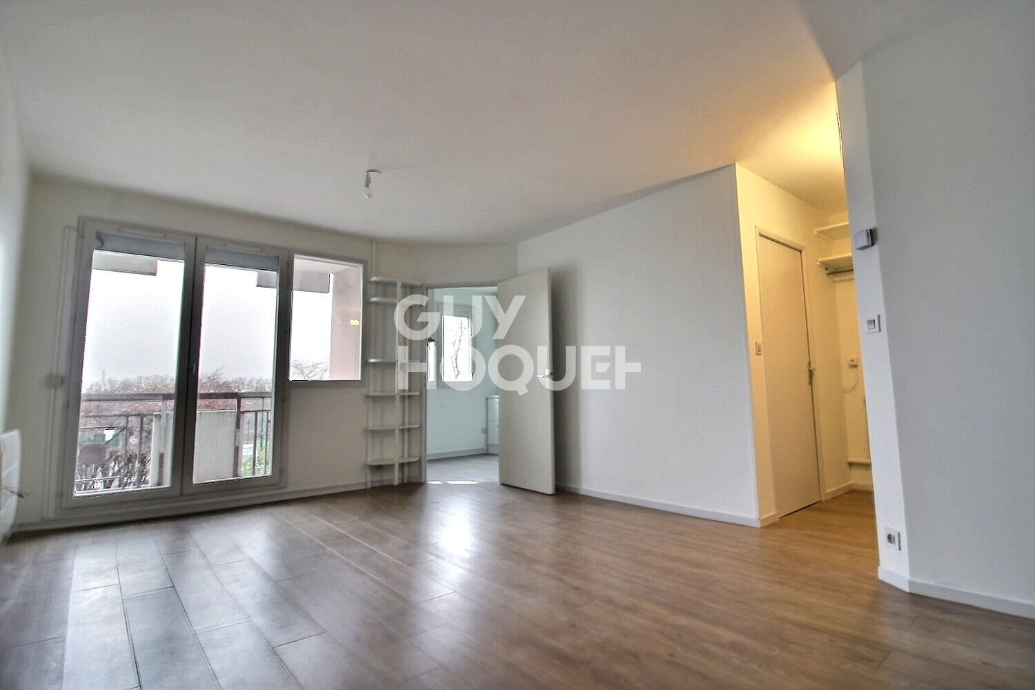 A LOUER - Appartement- EPINAY SUR SEINE - 1 pièce