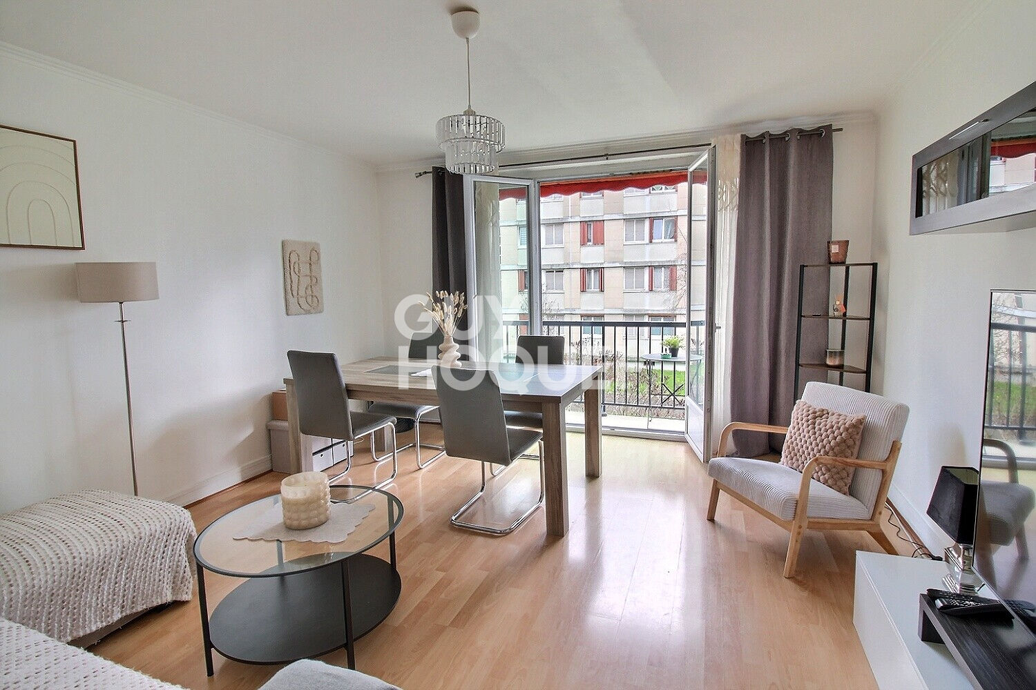 À vendre : Appartement 3 pièces à EPINAY SUR SEINE