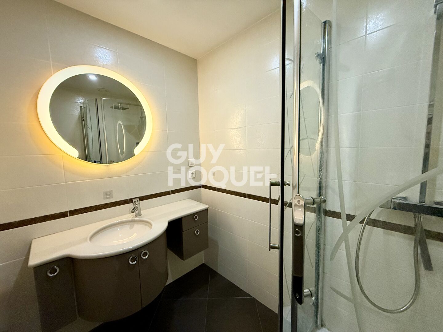 Maison Epone 8 pièces 4 chambres 171m2 - Double garage