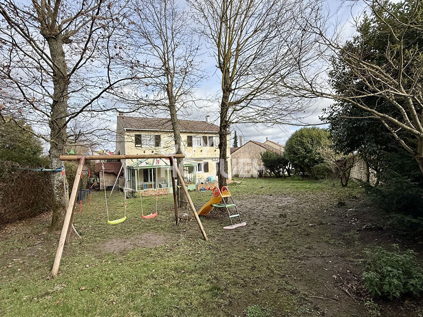 Maison Epone 8 pièces 4 chambres 171m2 - Double garage