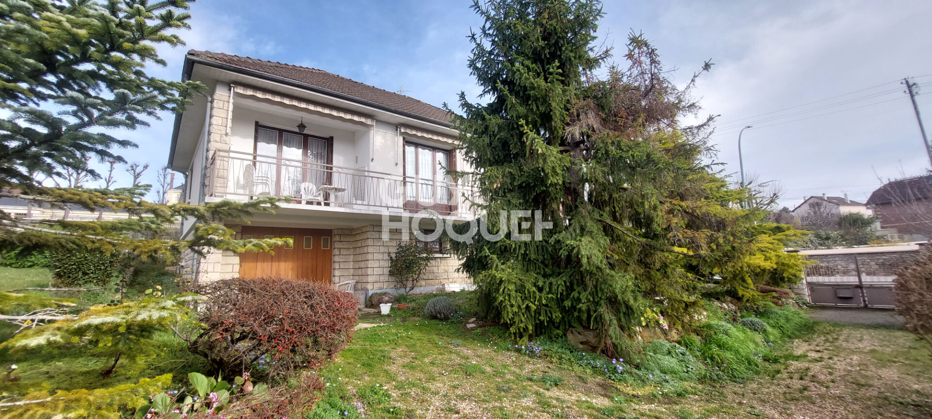 JUZIERS - Maison individuelle sur sous sol total