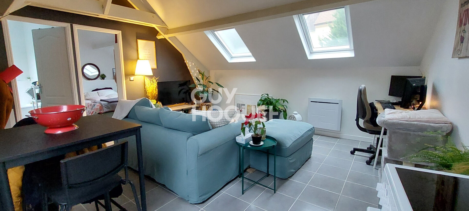 MEZIERES SUR SEINE - Appartement F2 VENDU LOUÉ