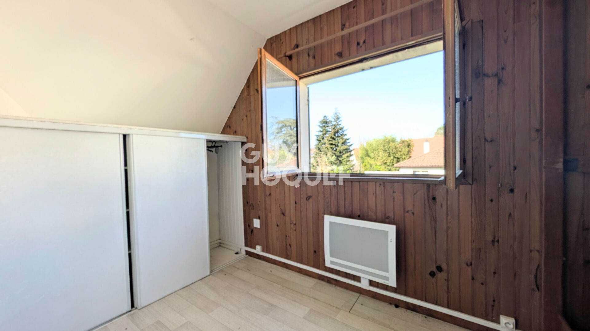 AUBERGENVILLE - Maison 3 pièces, 2 chambres