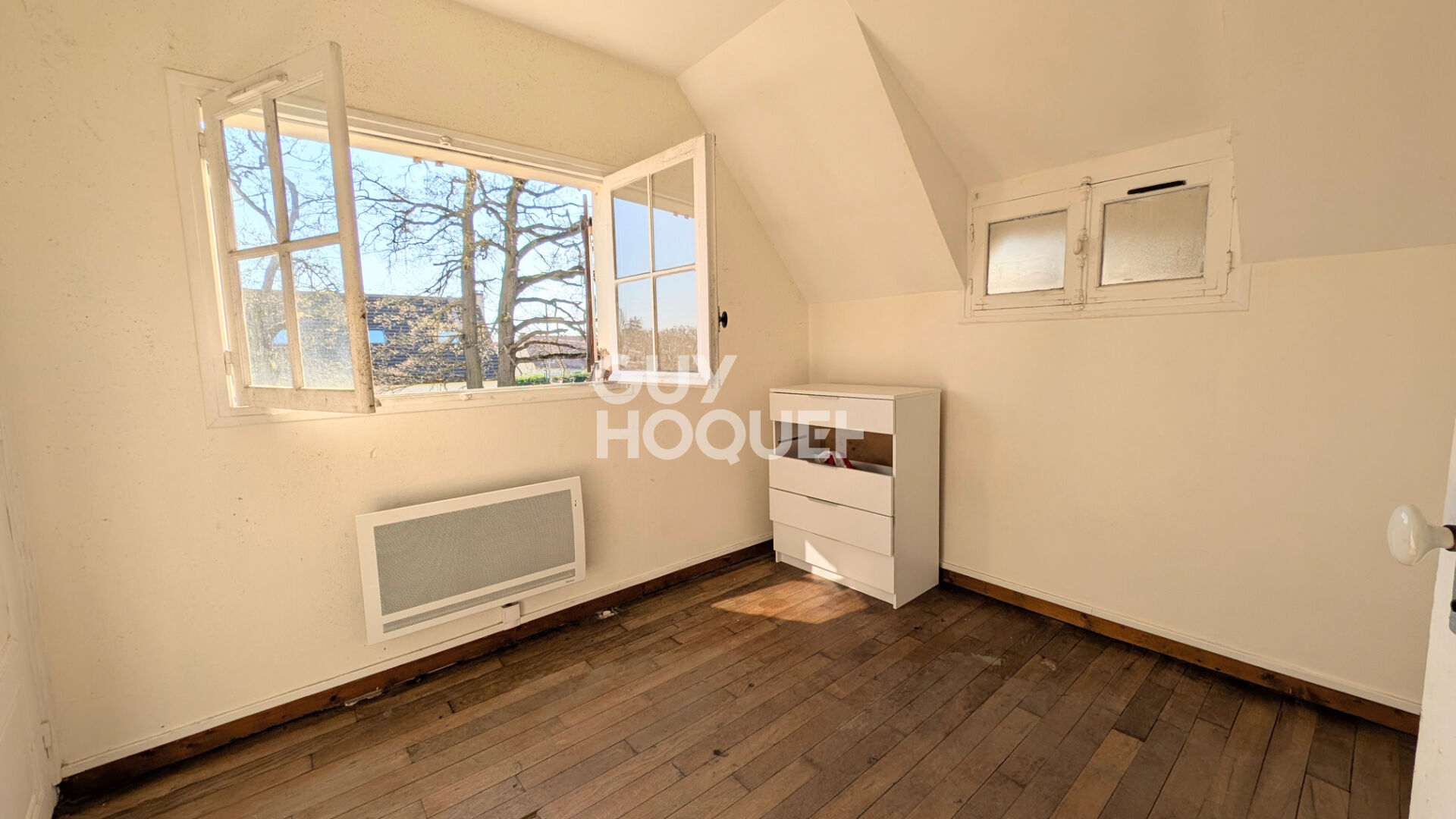 AUBERGENVILLE - Maison 3 pièces, 2 chambres