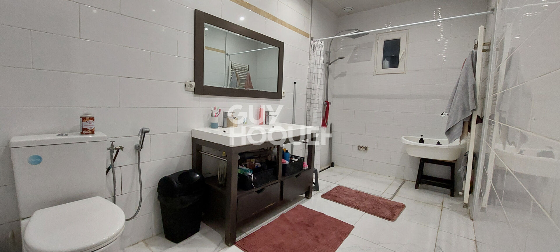 AUBERGENVILLE - Maison 7 pièces / 4 chambres