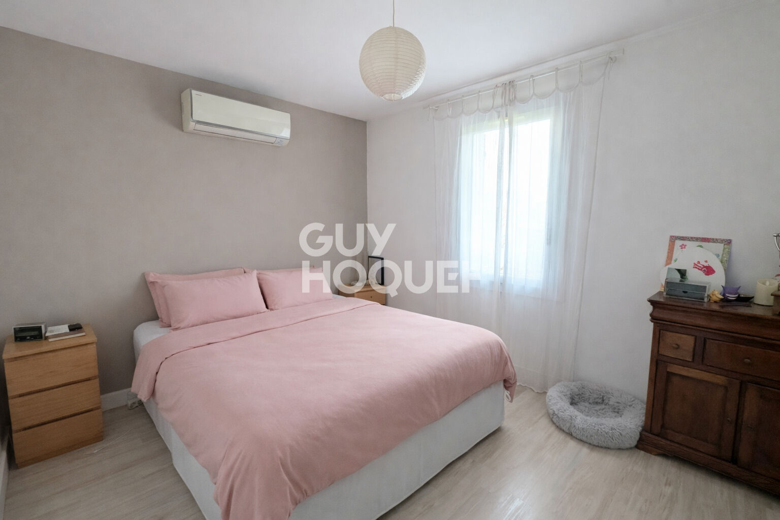 AUBERGENVILLE, Maison 5 pièces, 3 chambres.