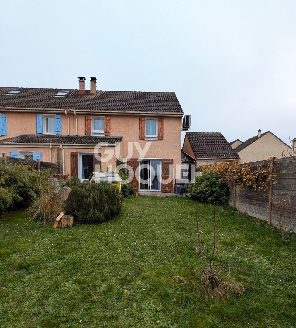 AUBERGENVILLE, Maison 5 pièces, 3 chambres.