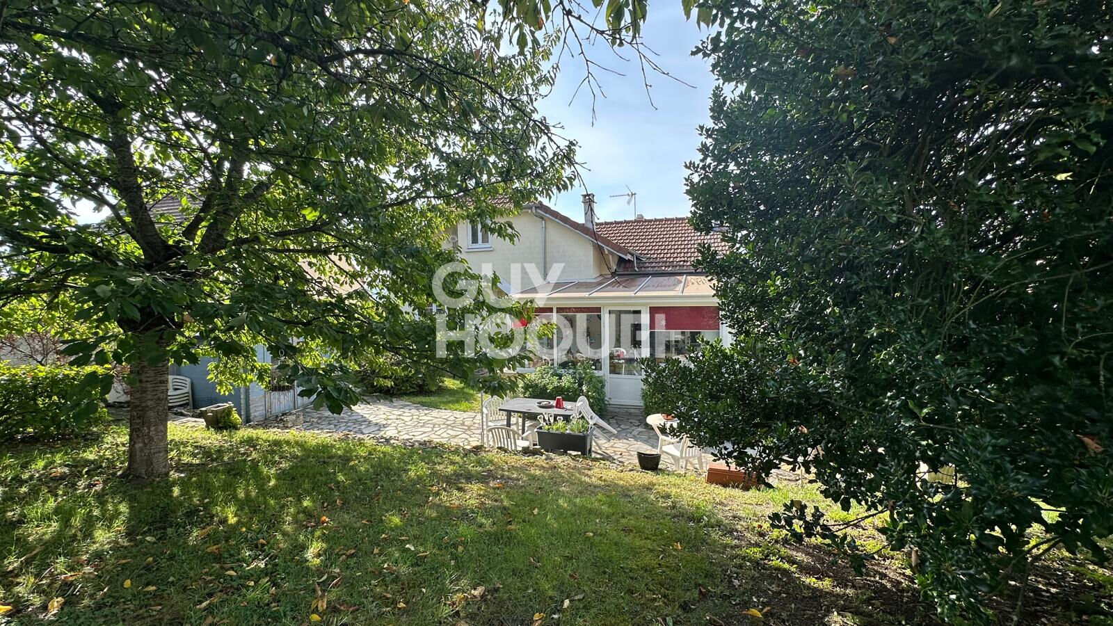 LIMAY - MAISON 130M² - 4 CHAMBRES- JARDIN