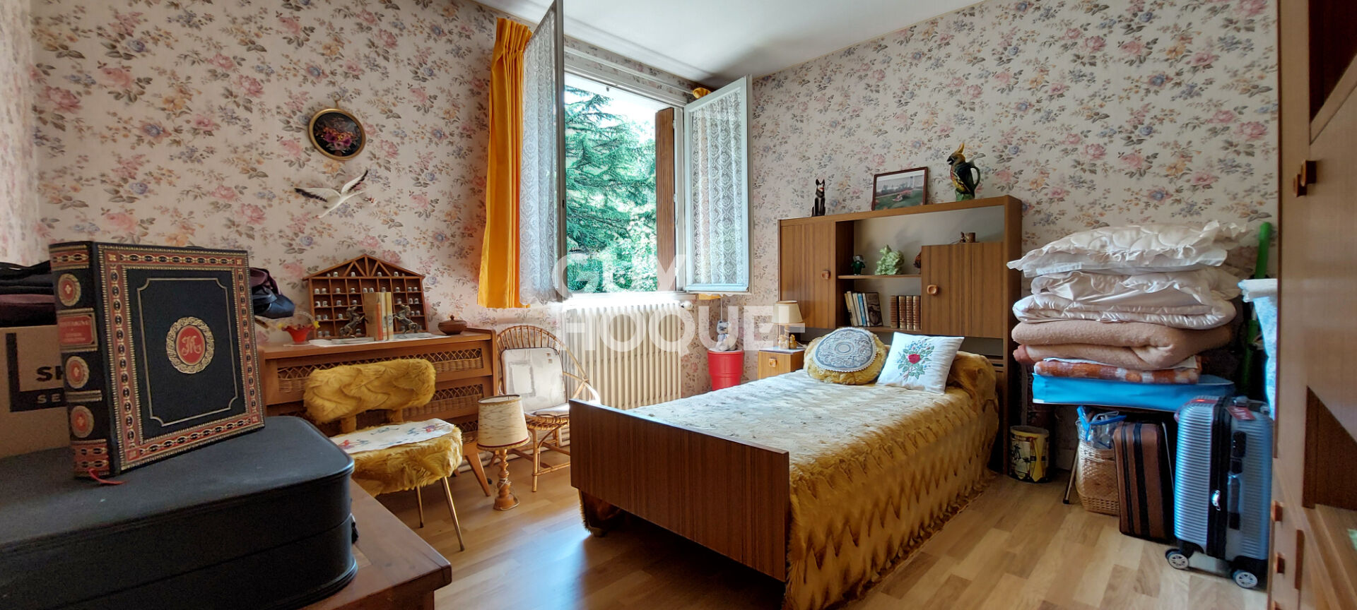 MEZIERES SUR SEINE - Maison 5 pièces, 3 chambres