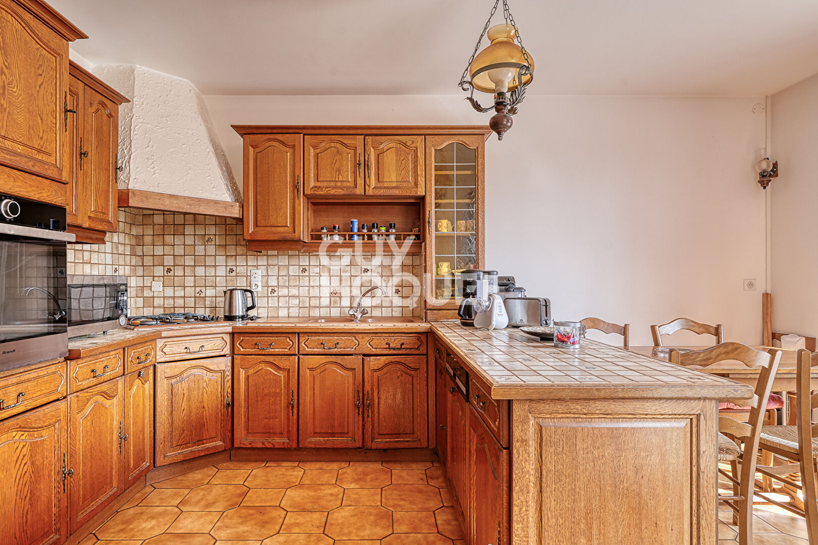 AUBERGENVILLE - Maison 7 pièces 162 m2