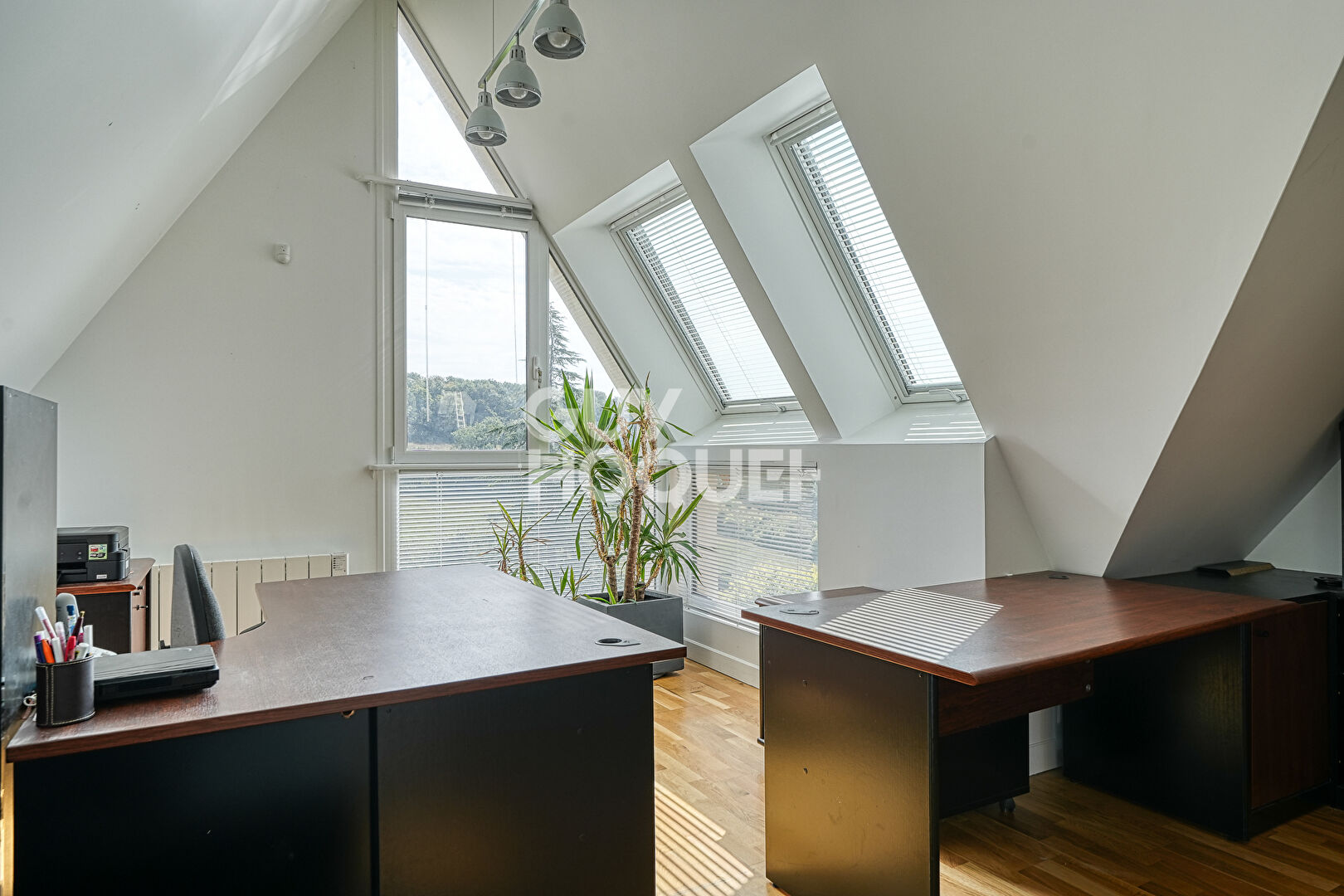 AUBERGENVILLE - Maison 7 pièces 162 m2