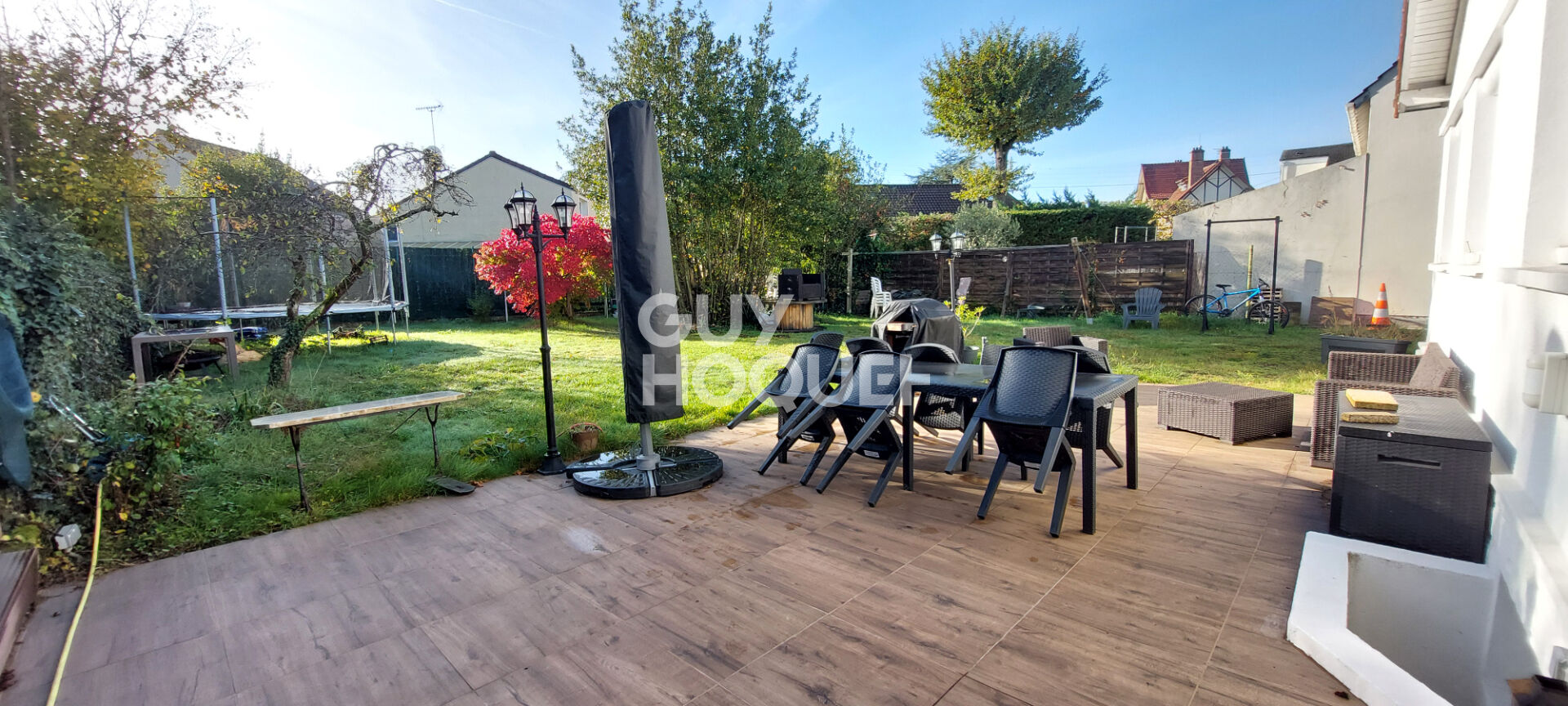 AUBERGENVILLE ELISABETHVILLE - Maison familiale