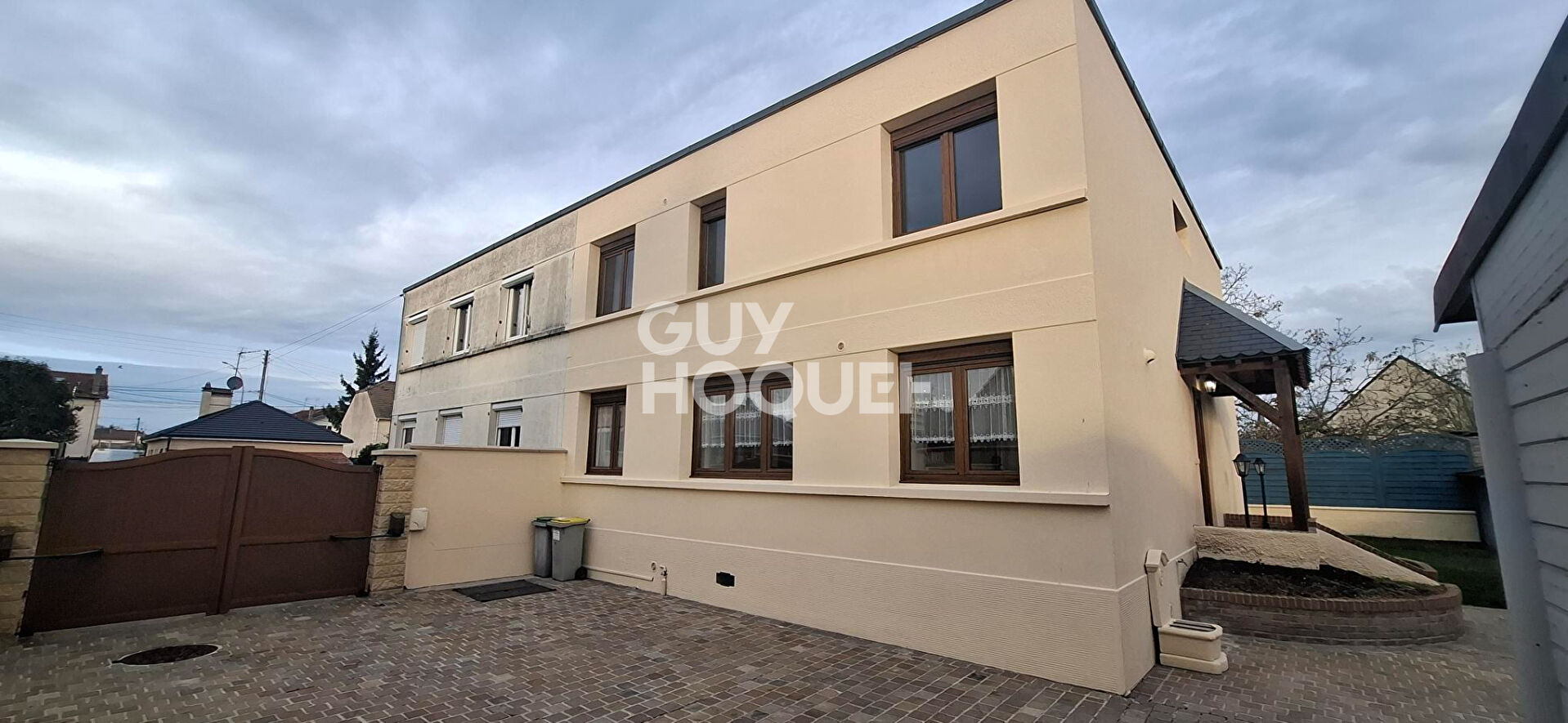 Maison Les Mureaux 180 m² sans travaux