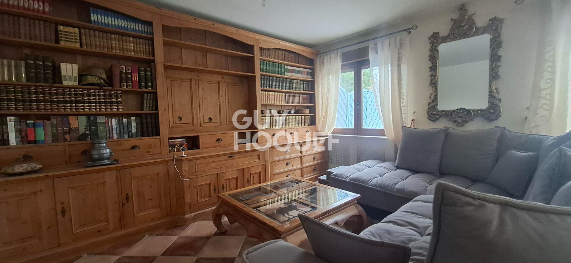 Maison Les Mureaux 180 m² sans travaux