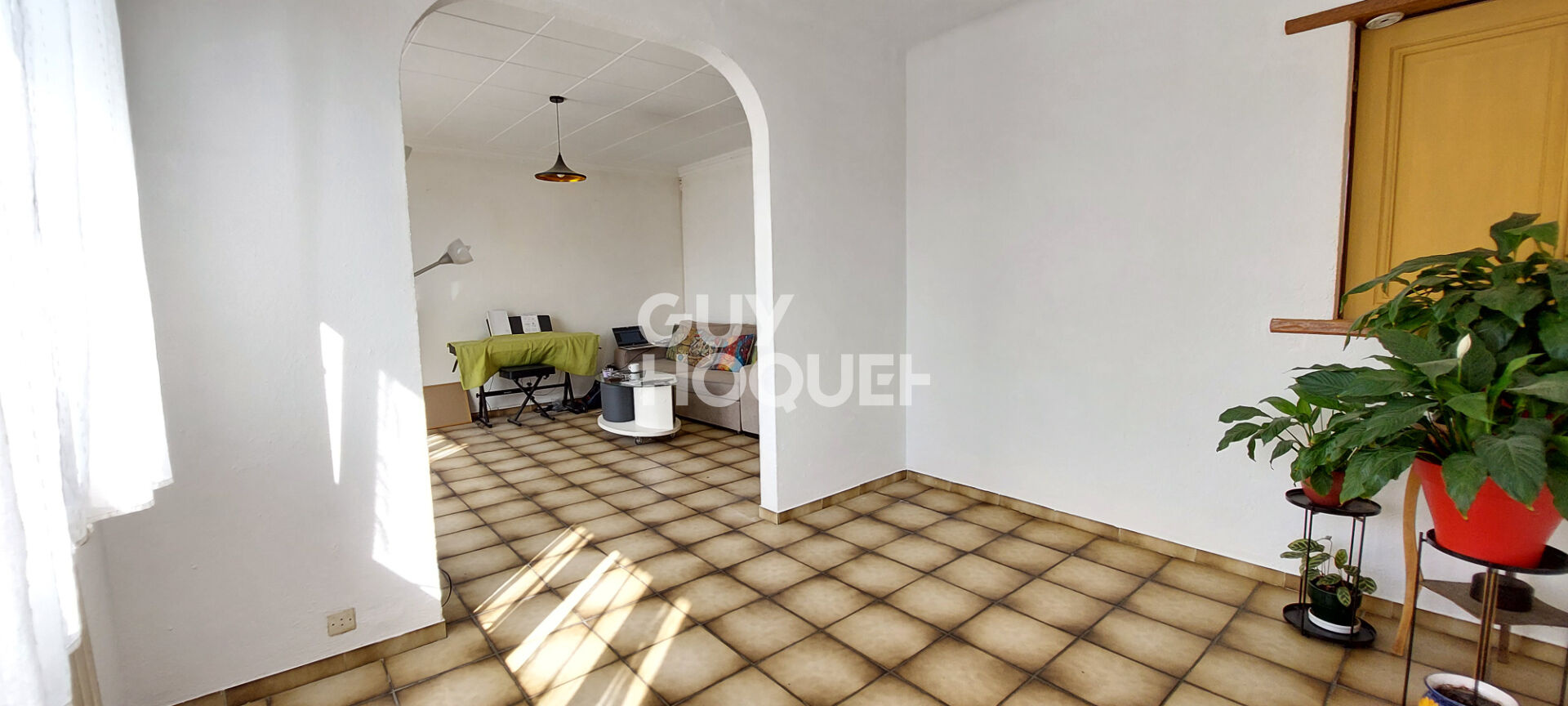 EPONE - Maison PLAIN PIED surélevée sur sous-sol total