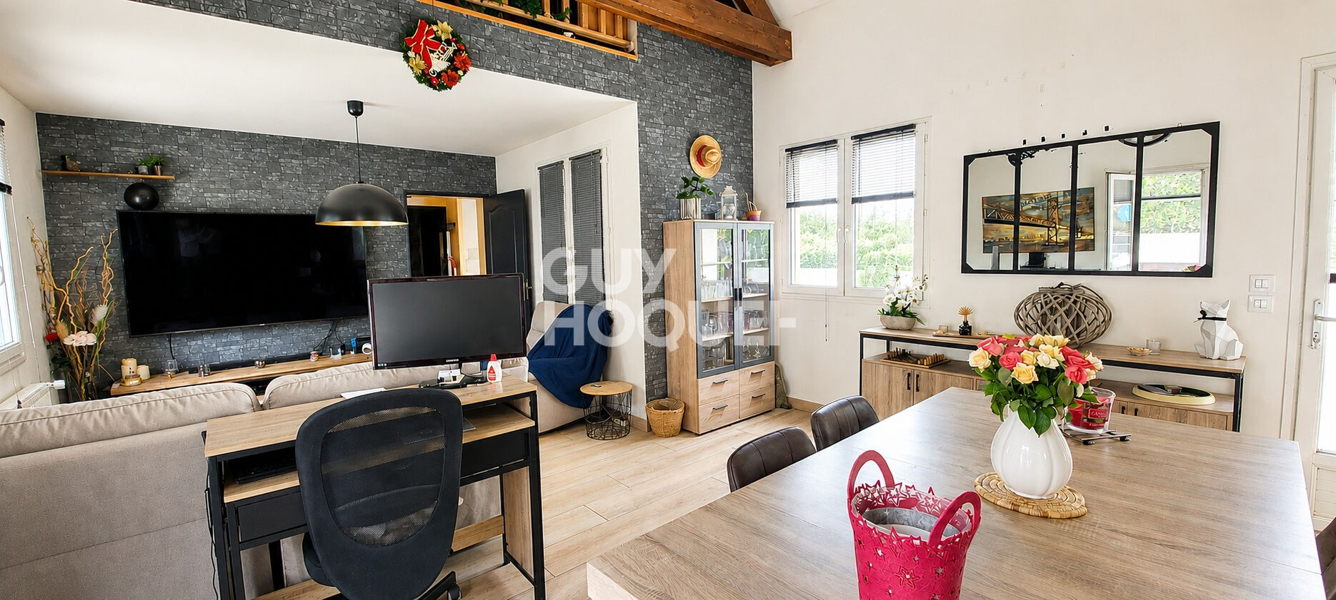 MÉZIÈRES SUR SEINE - Maison 3 chambres