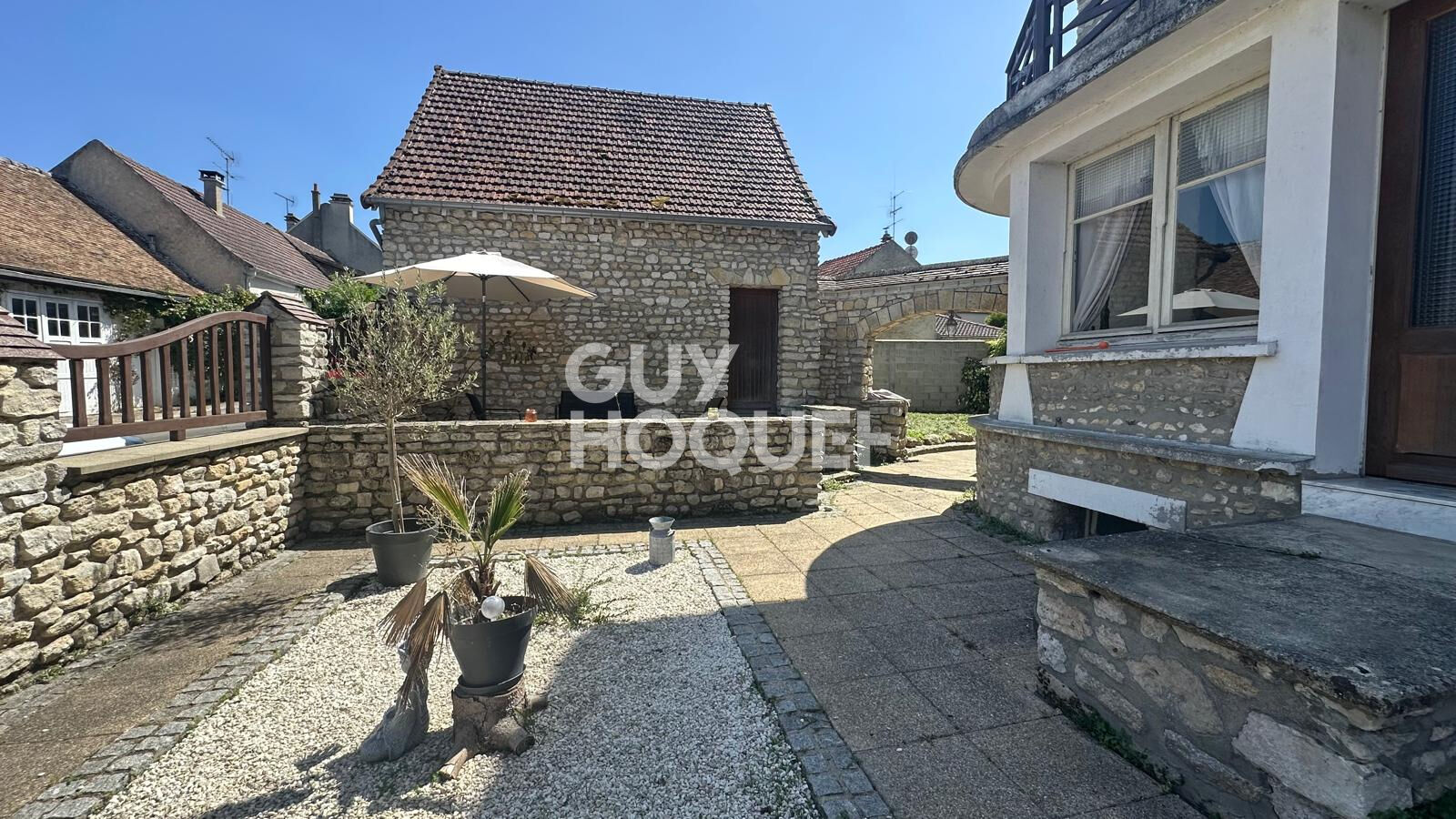 Maison Saint Martin La Garenne 7 pièce(s) 178 m2