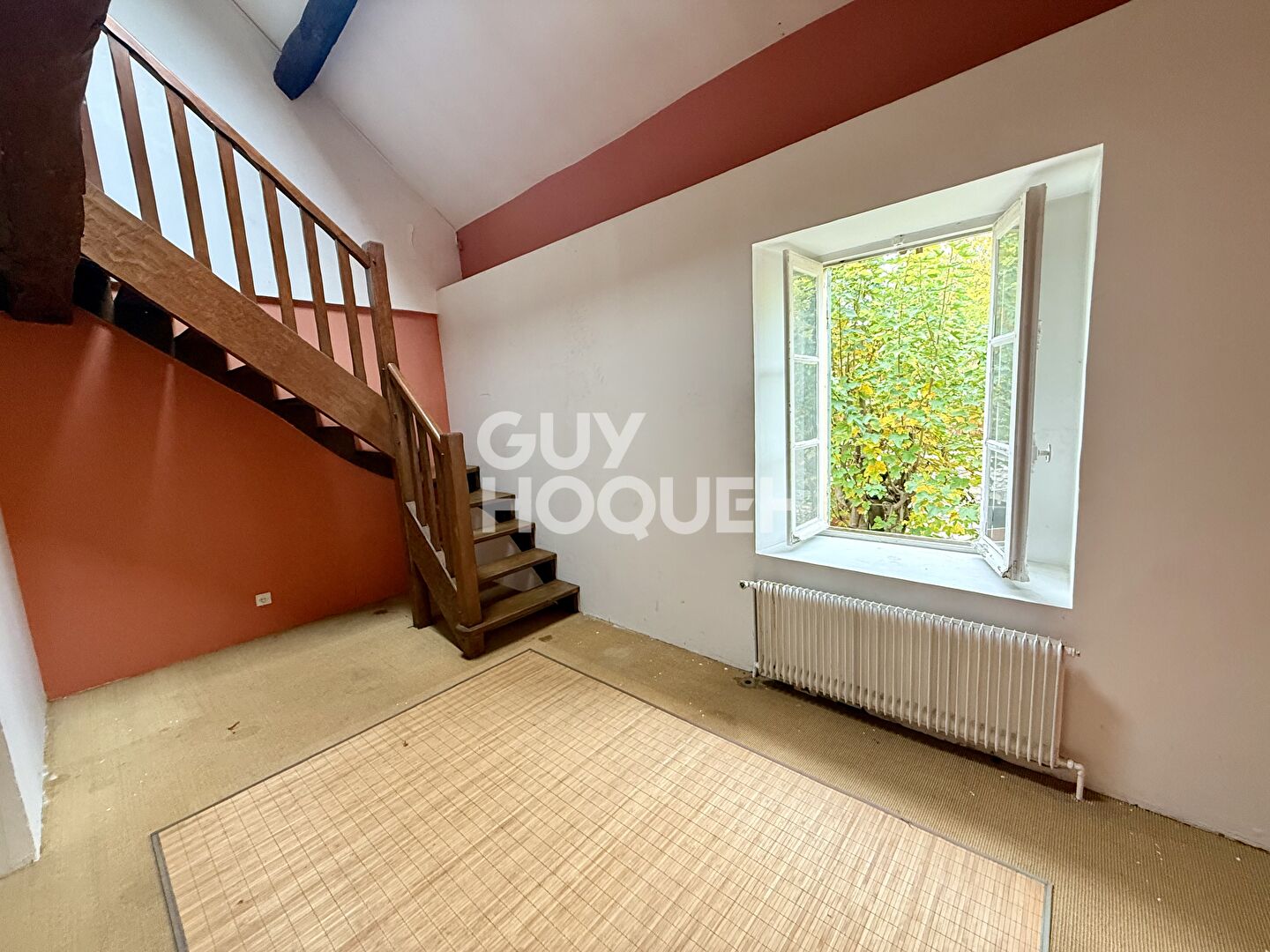 MAISON + LOCAL COMMERCIAL à Epône 78680