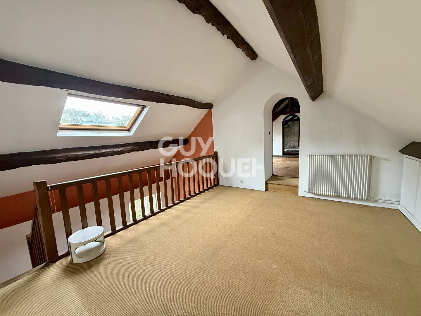 MAISON + LOCAL COMMERCIAL à Epône 78680