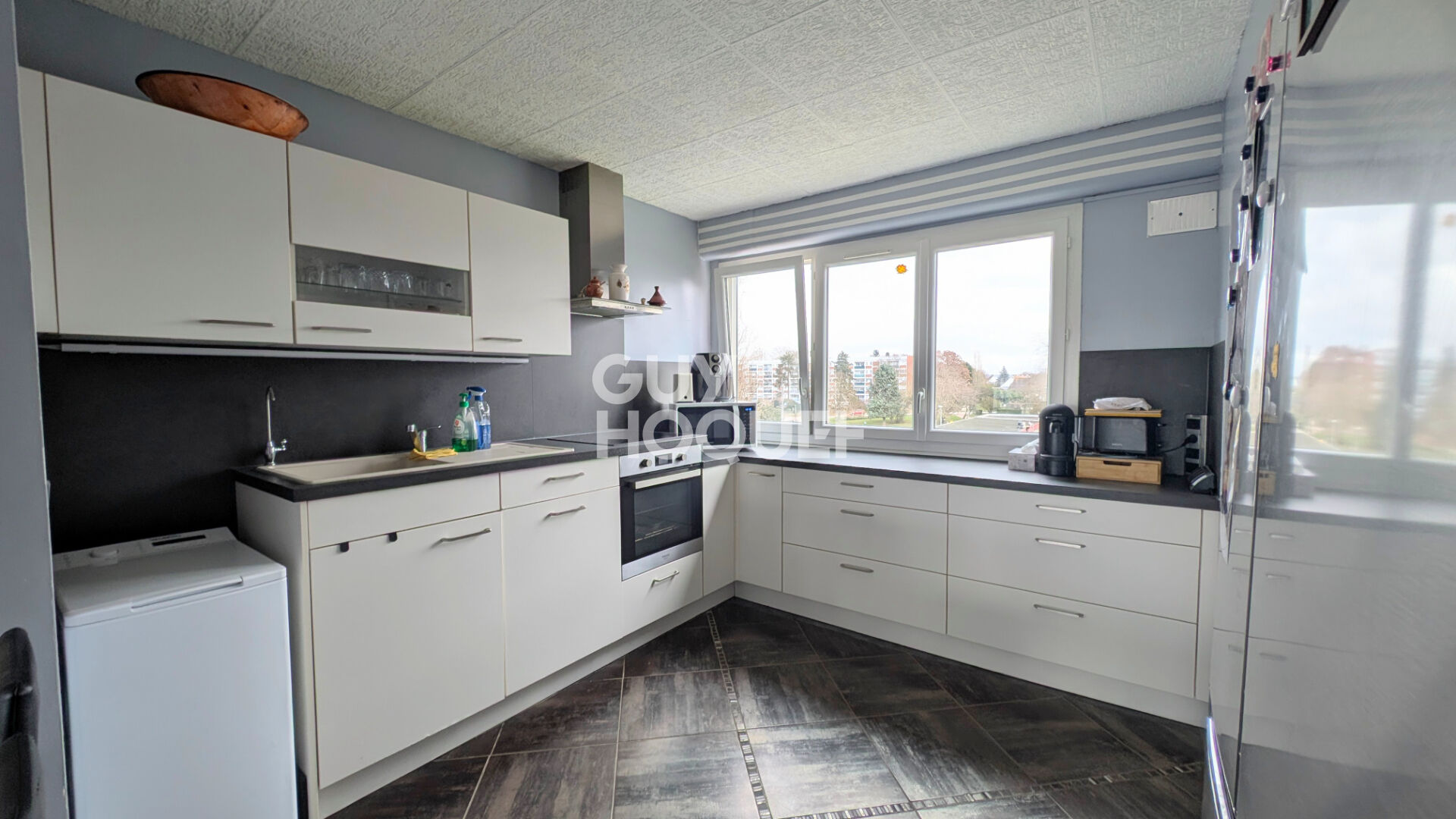 Appartement Aubergenville 4 pièces, 3 chambres.