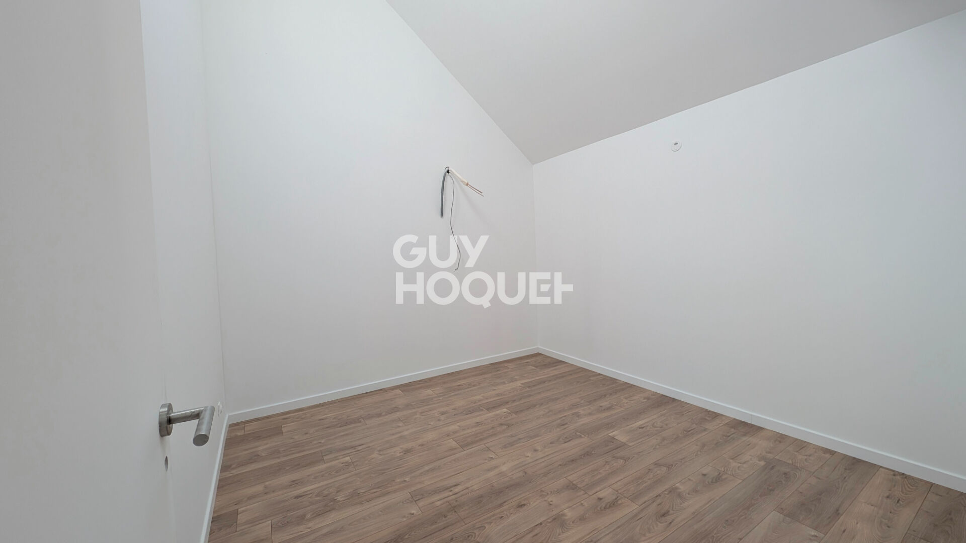 Maison remise à neuf ! Epône centre, 2chambres