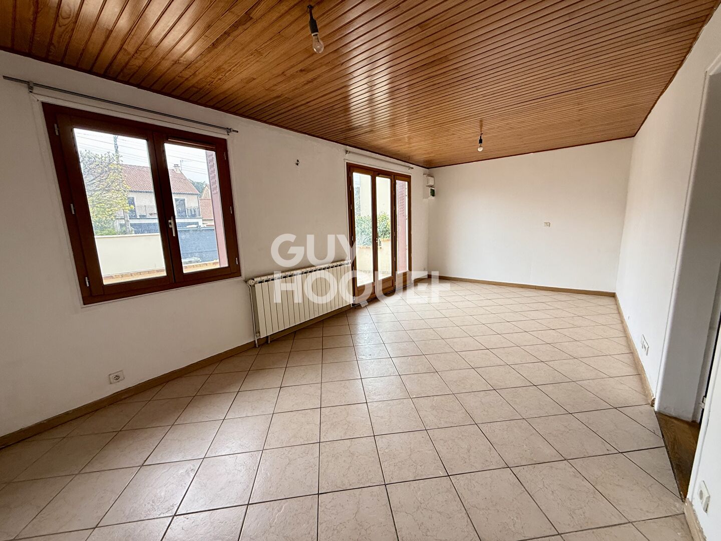 Epône - Maison 2 chambres 70 m2 + DEPENDANCE 33m² + Garage