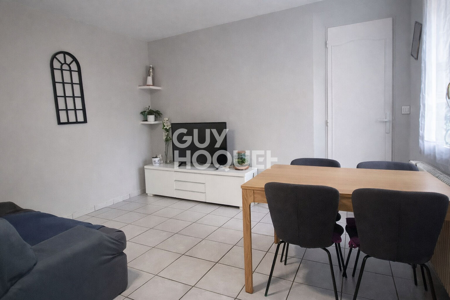 Maison Nezel 5 pièce(s) 106 m2