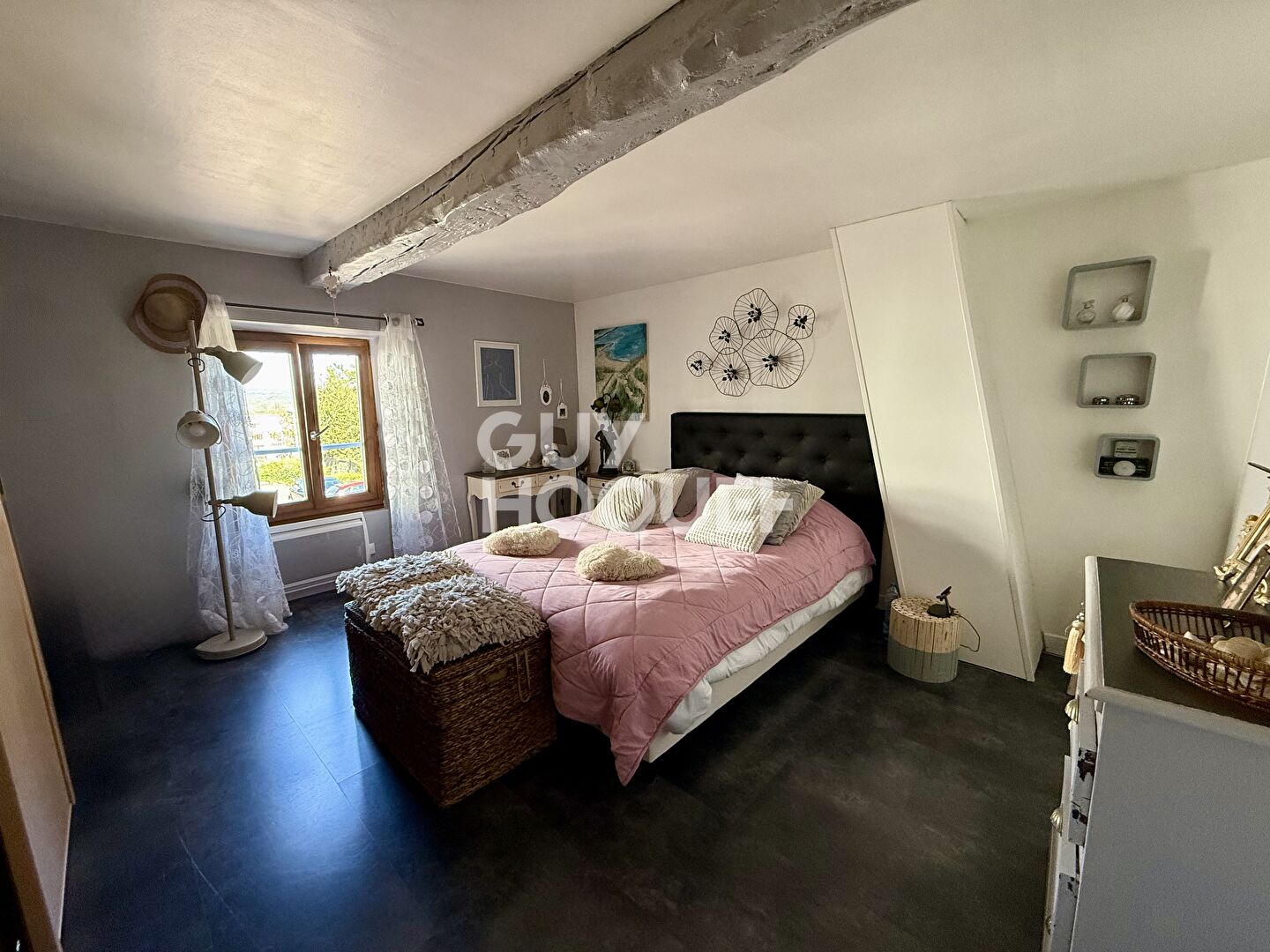 Épône  - Maison 3 chambres 81.3 m2 carrez - 111m² au sol - Jardin - Garages