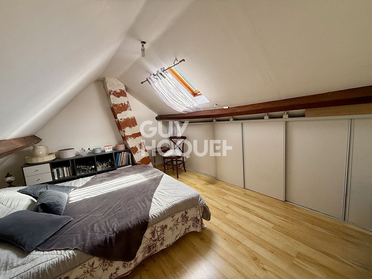 Épône  - Maison 3 chambres 81.3 m2 carrez - 111m² au sol - Jardin - Garages