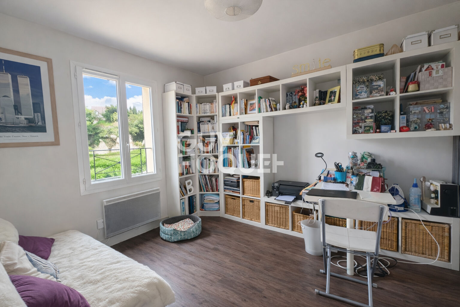 JUZIERS - Maison 7 pièces, 4 chambres.