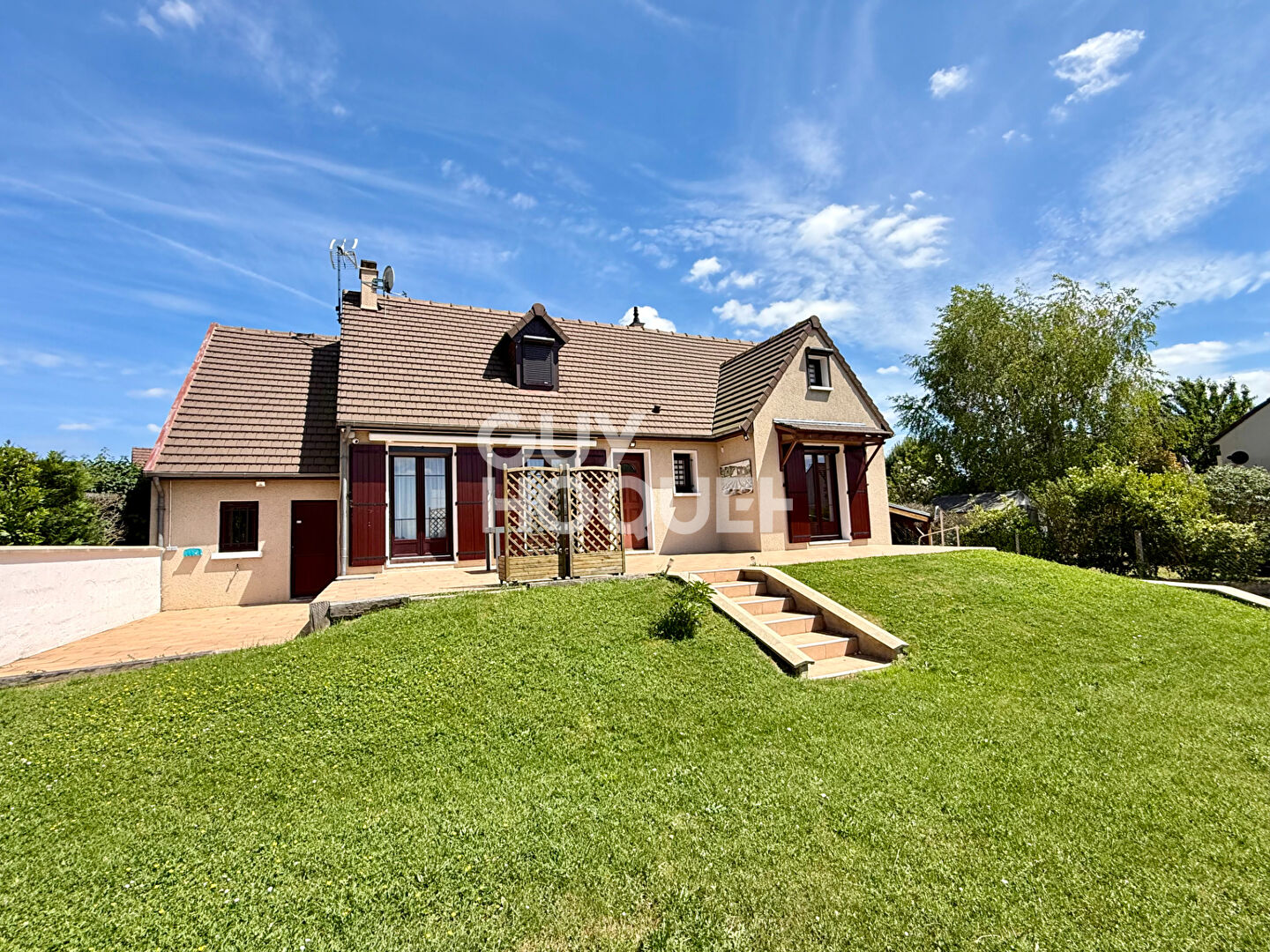 EPONE - Maison familiale 4 chambres - 148 m2