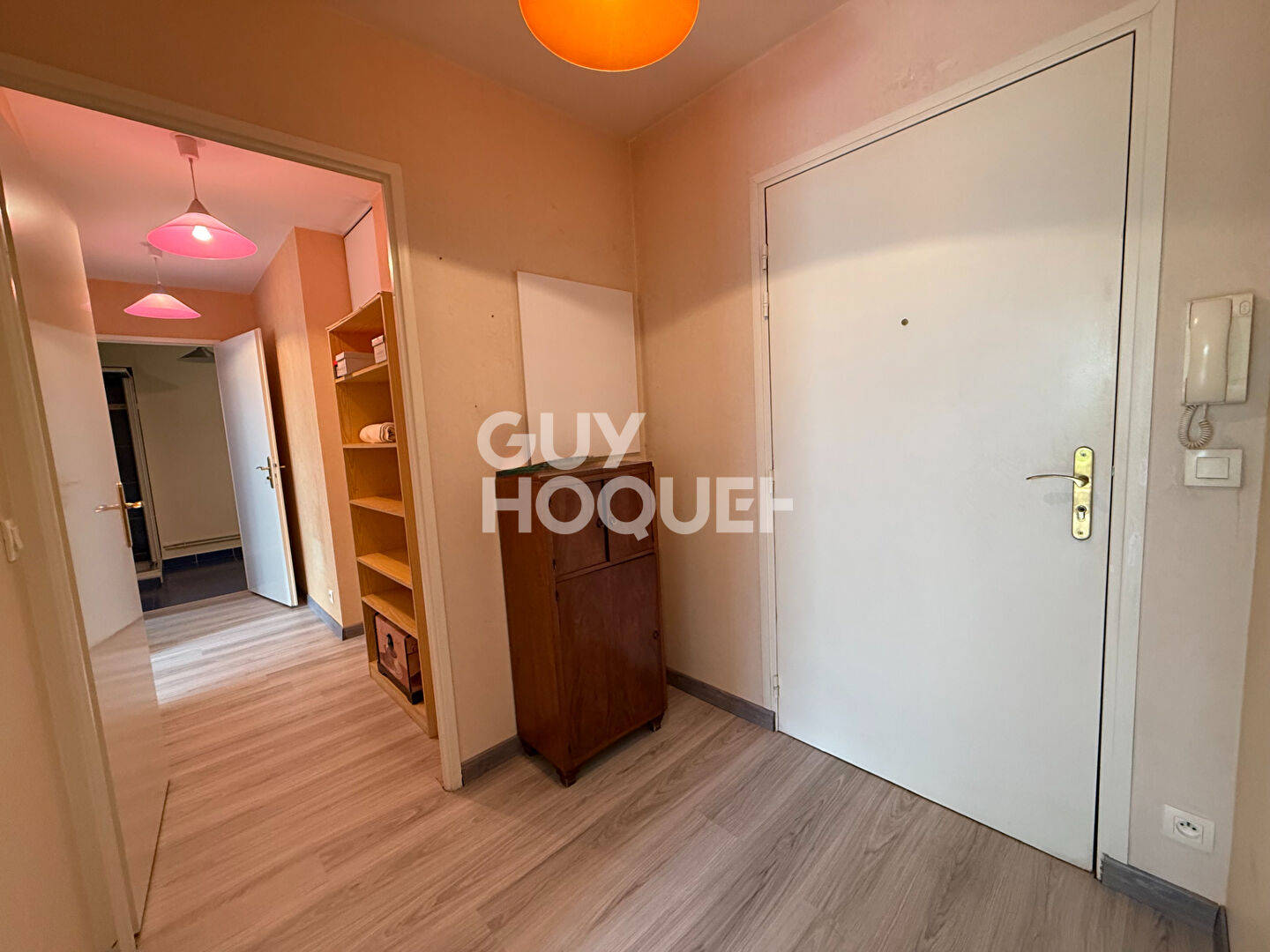 MANTES LA JOLIE - Appartement  3 pièces 2 Chambres, Jardin - Place de parking