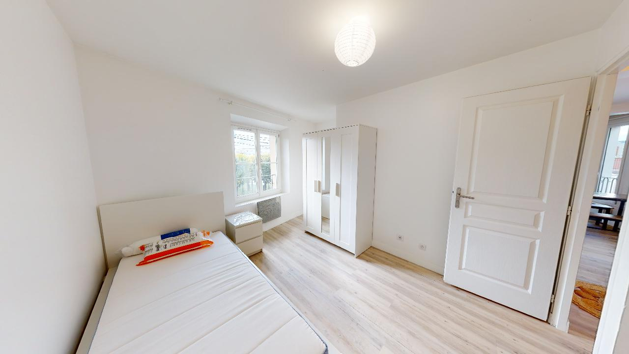 COLOCATION Chambre à louer à CHAMPS SUR MARNE