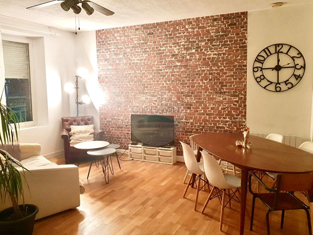 Appartement duplex 5 pièce(s) 125 m², terrasse